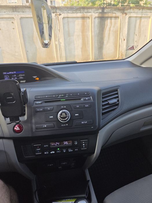 Vand Honda Civic IX Sedan (Facelift)