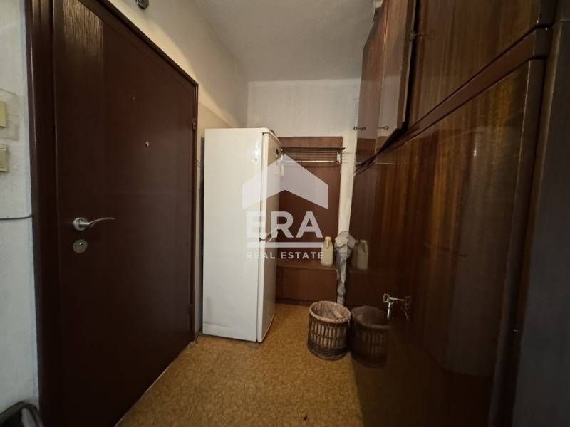 Продава се Едностаен апартамент в Силистра, Изток - 45 кв.м за 451 €/кв.м - Снимка #4