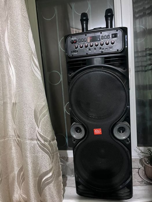 Продам музыкальную колонку