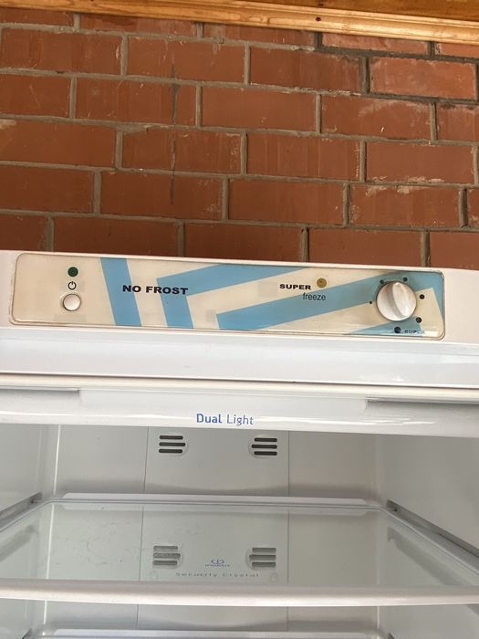 Холодильник Indesit NO FROST syper