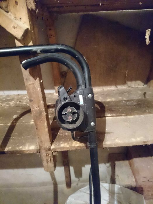 Косачка ,блокирали лагери,ремонт на четките,и готова за работа