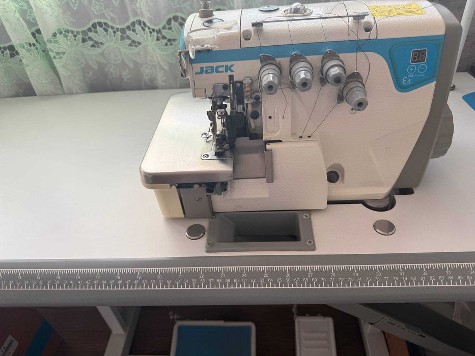 Overlog tigiw mashini satiladi kelisimli