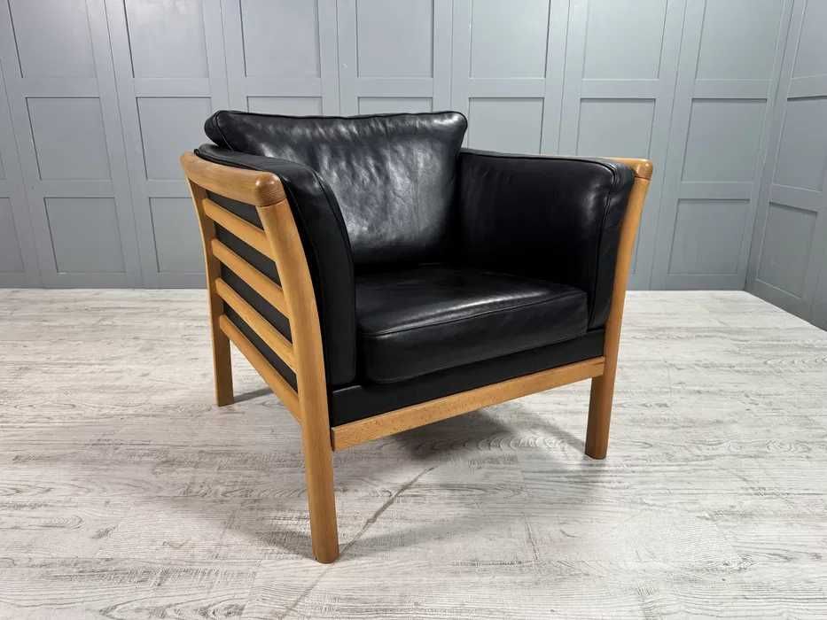 Кожено датско кресло - фотьойл SKALMA Д1139-Д