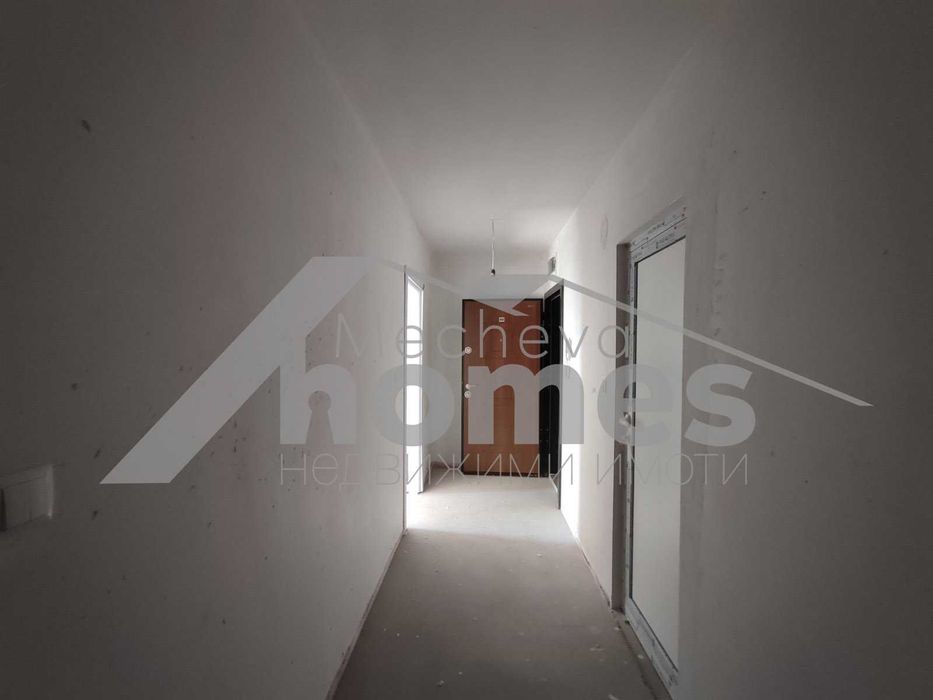 Продава се Тристаен апартамент в Стара Загора, Три чучура - юг - 100 кв.м за 1235 €/кв.м - Снимка #4