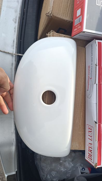 Бачок от унитаза б/у