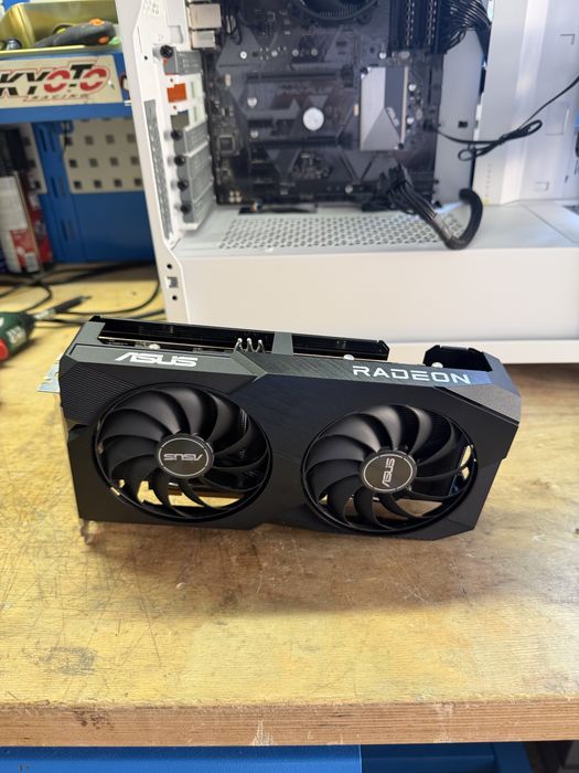 RX 6600 Asus AMD Radeon Placa video 8GB