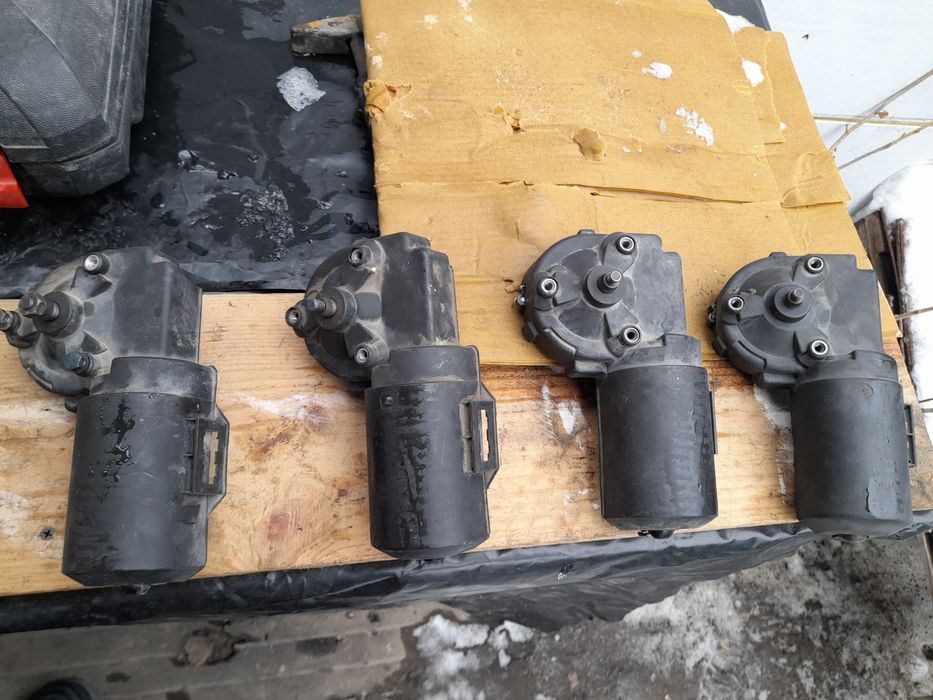 Дворник     моторчик