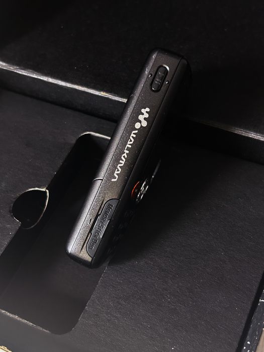 Sony Ericsson W810i Walkman NOS- Full Box nou colectie