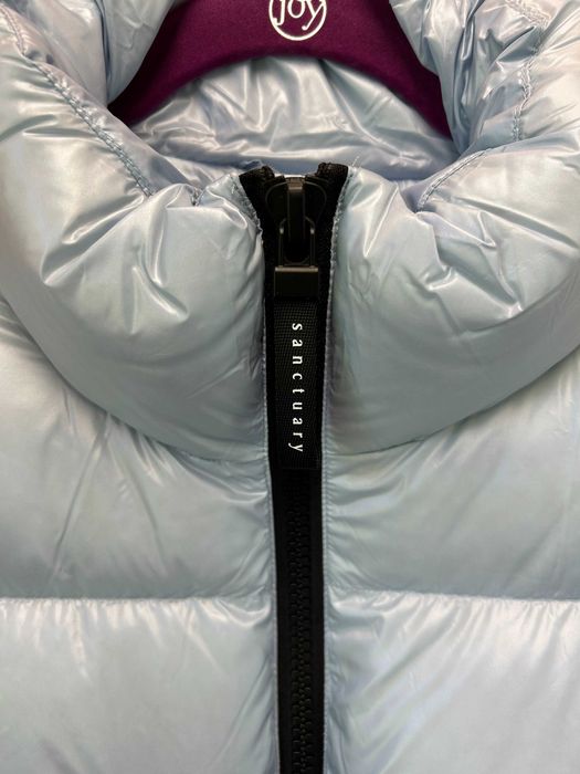 Пуховик от бренда Sanctuary