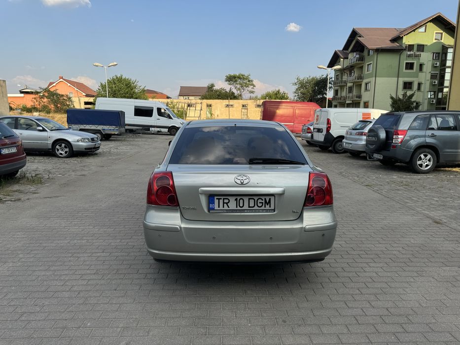 Toyota avensis t25 2.0 diesel
