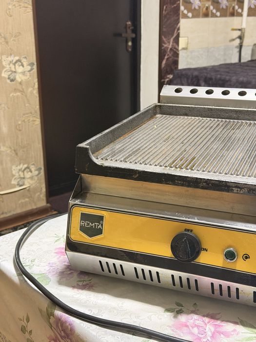 Грильница Remta R89