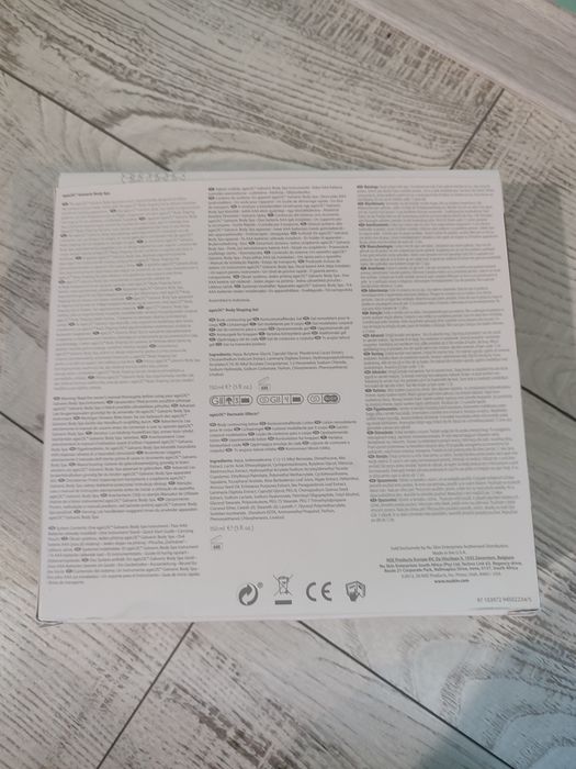 НЮ СКИН Галваник устройство+гелове NU SKIN ageLOC Galvanic Body Trio