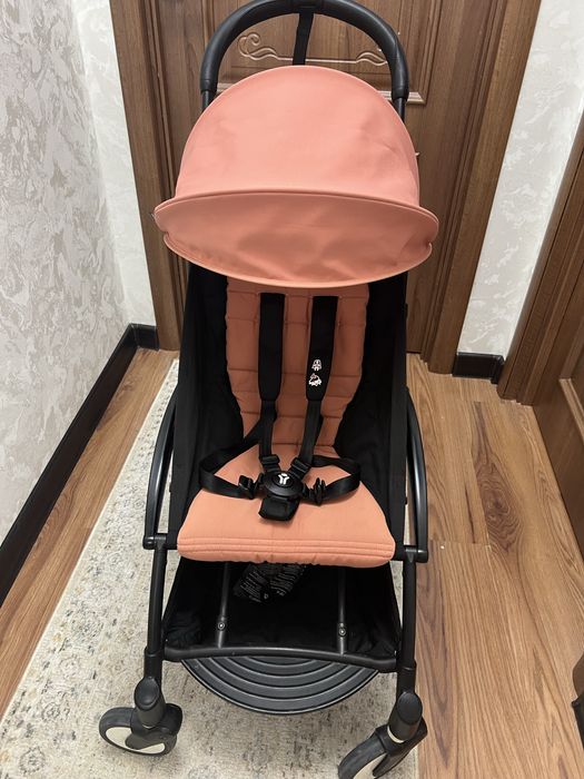 Продам коляску Yoyo2