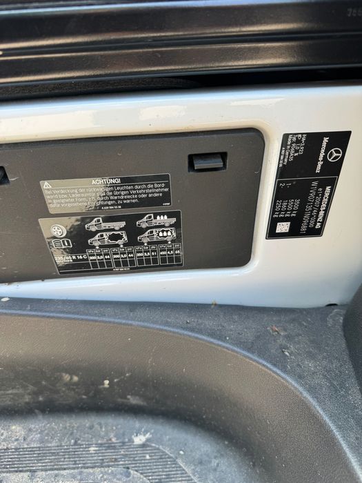 Mercedes Sprinter 316cdi Maxi фургон с падащ борд