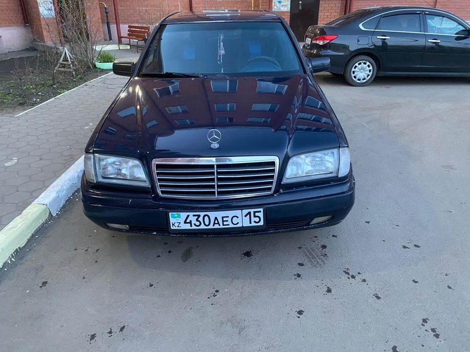 Продам Мерседес с 180