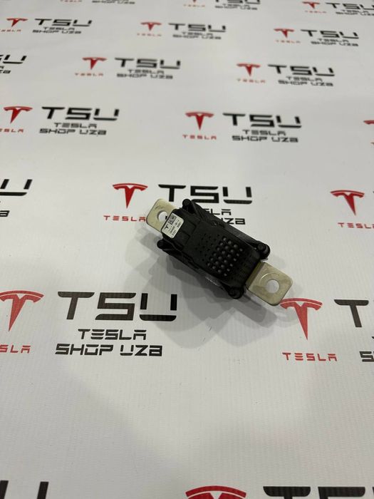 Пиропатрон основной батареи Tesla M3/MY