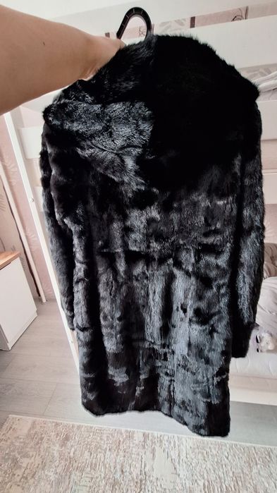 Продам норковую шубу