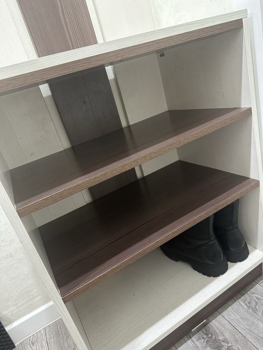 Вешалка с обувницей в прихожую