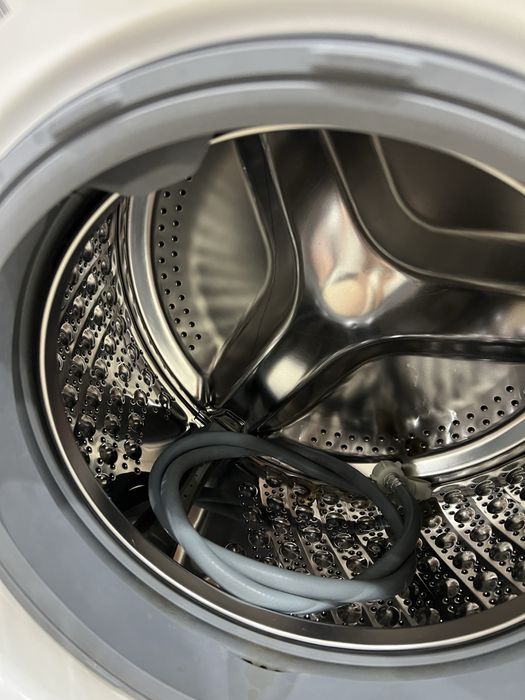 Продам стиральную машину