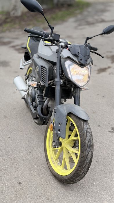 Se vinde MT 125 2018