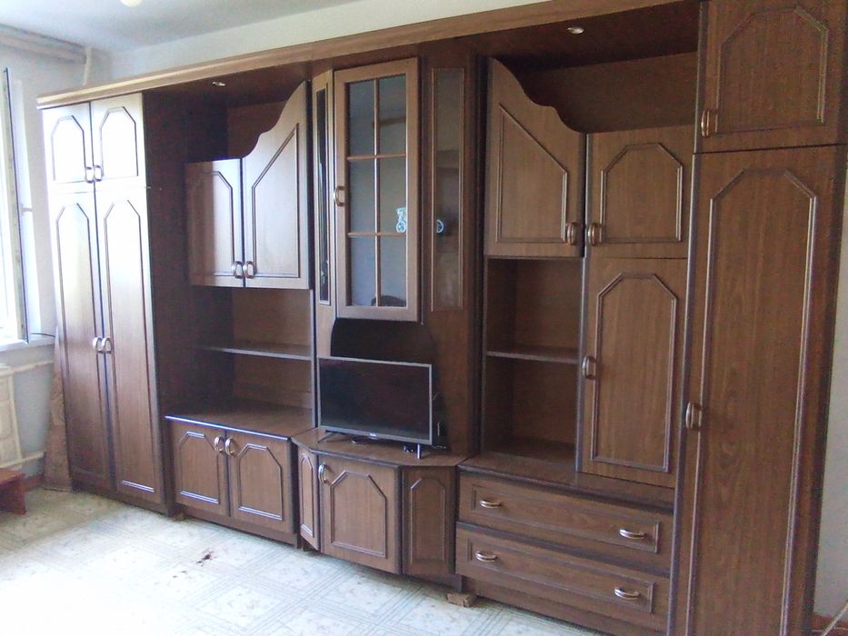 Продаётся стенка