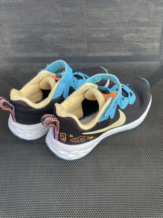 Adidasi Nike copii,marimea 29,5