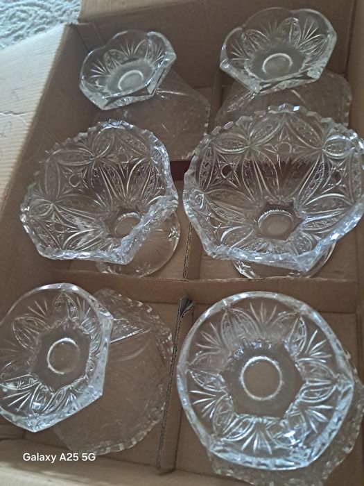 Продам конфетницу