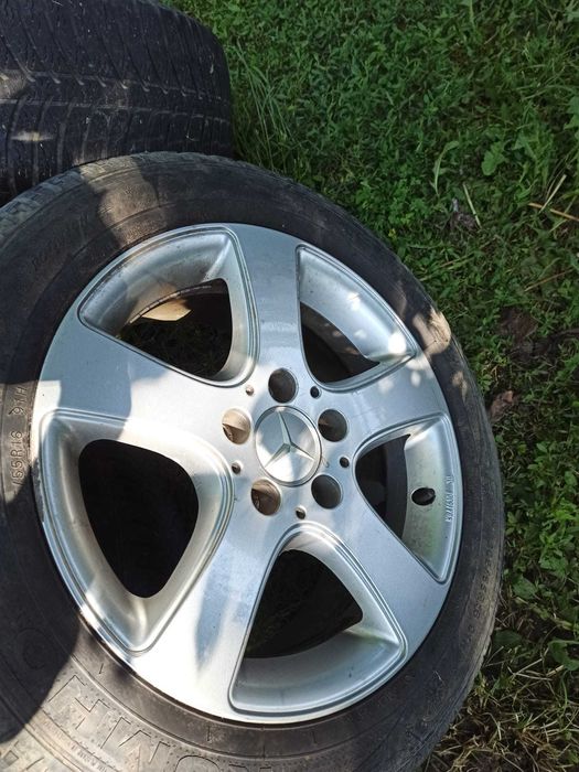 Jante 16" echipate cu cauciucuri de iarnă