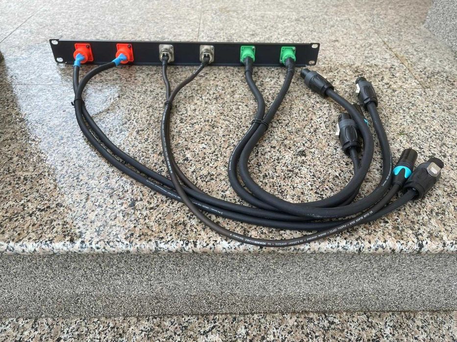 Rack case panou audio