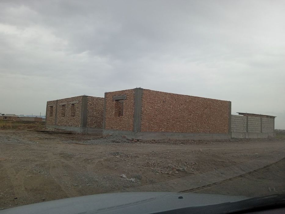 4 Sorix yer uy bilan