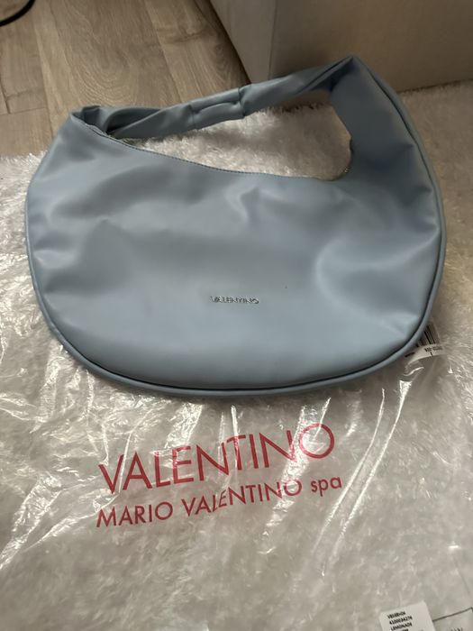 Чисто нова чанта Valentino