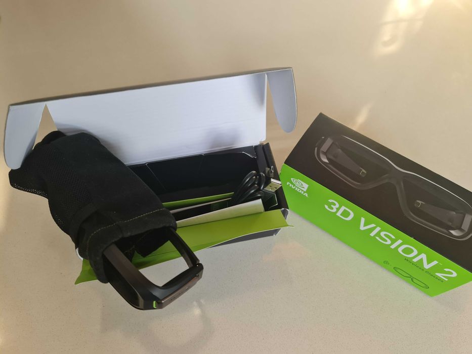 Лаптоп 3D Toshiba Qosmio X870