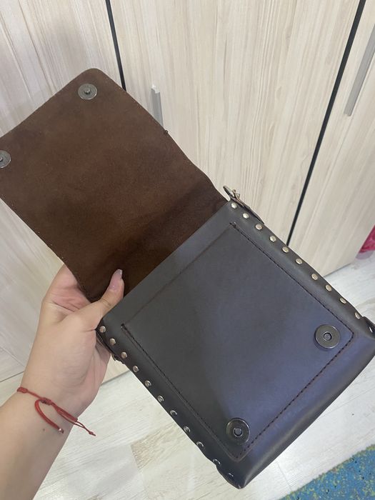 Кожена чанта с принт