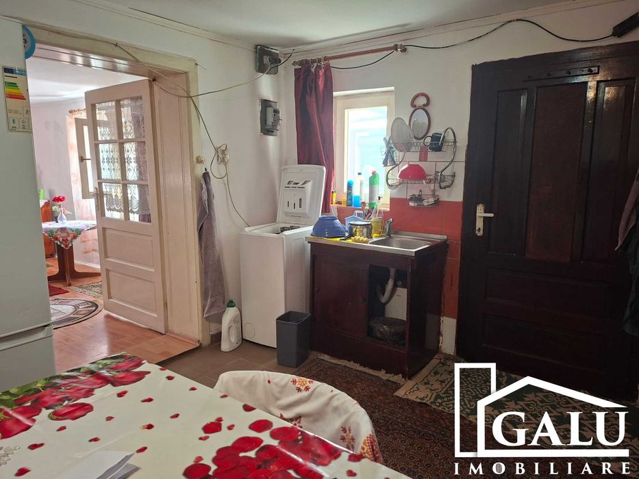 Casa cu teren3500mp Vaida com.Roșiori la 30km de Oradea