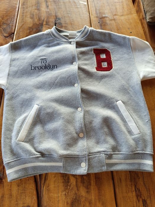 Vând bluză din Zara university