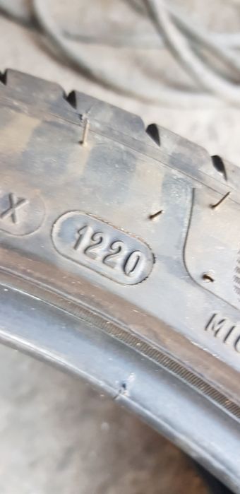 Летни гуми-17цола-205/45-1бр.-95лв."MICHELIN "