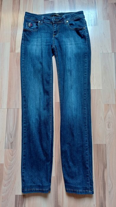 Женски дънки с джобове