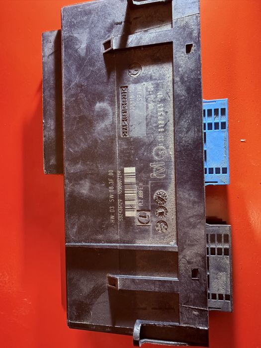 Комфортен модул за BMW E9x, E8x, F10, F11