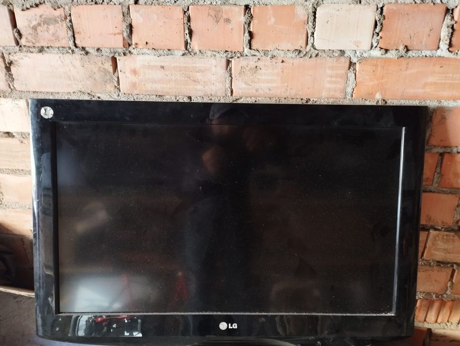 Телевизор LG диагональ 32