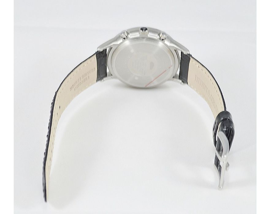 Часовник Emporio Armani