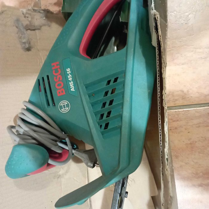 храсторез BOSH .