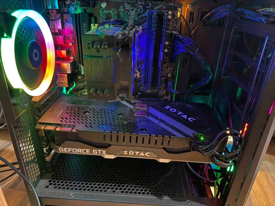 NVIDIA GeForce GTX 1080 Ti – ZOTAC – 11GB GDDR5X - 750 lei