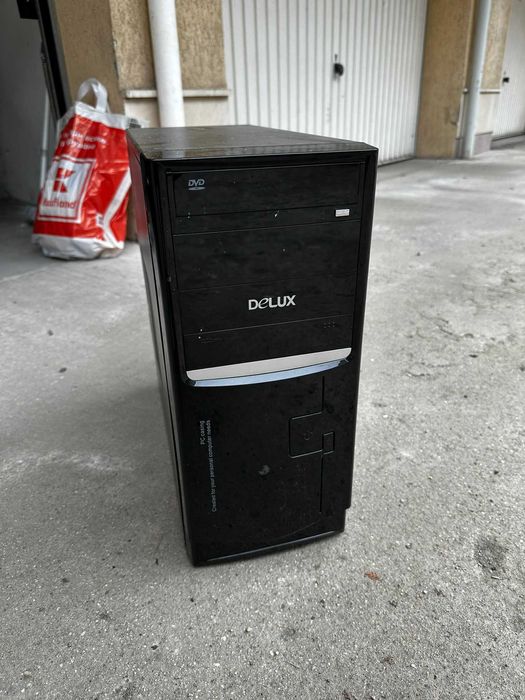 Компютърна кутия Delux