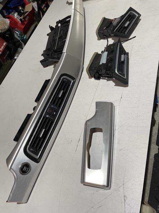 Trimuri grile aerisire bmw seria 7