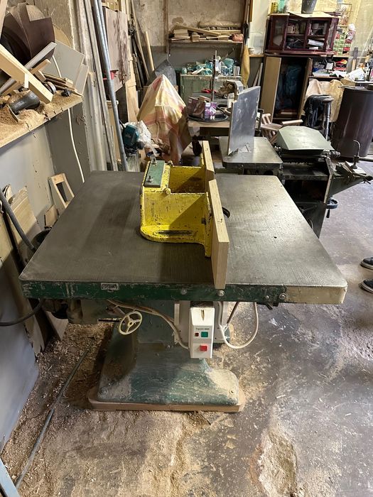 Машини за дървообработка, абрихт, фреза, циркуляр Metabo