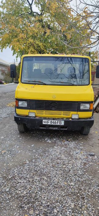 Mercedes Benz sotilati