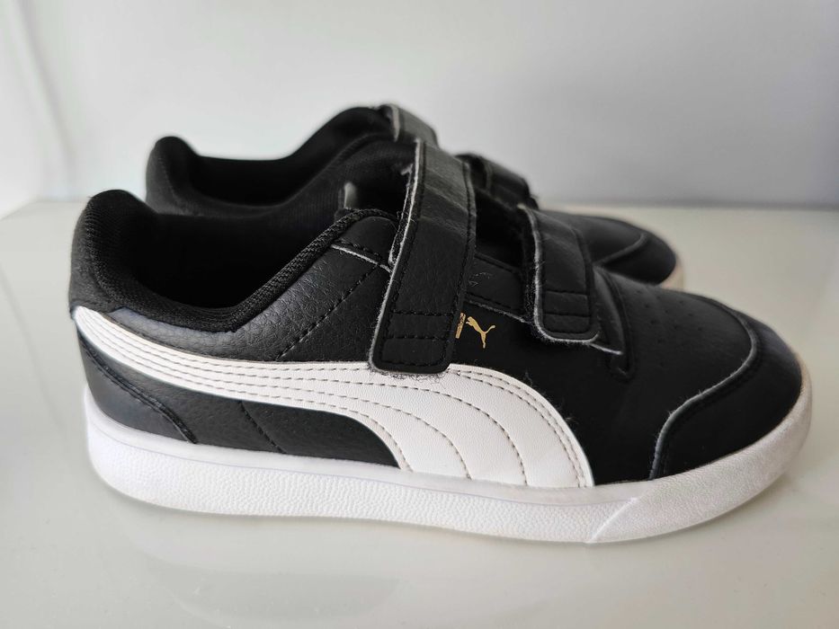 Маратонки Adidas и обувки за момиче32-33-34 номер