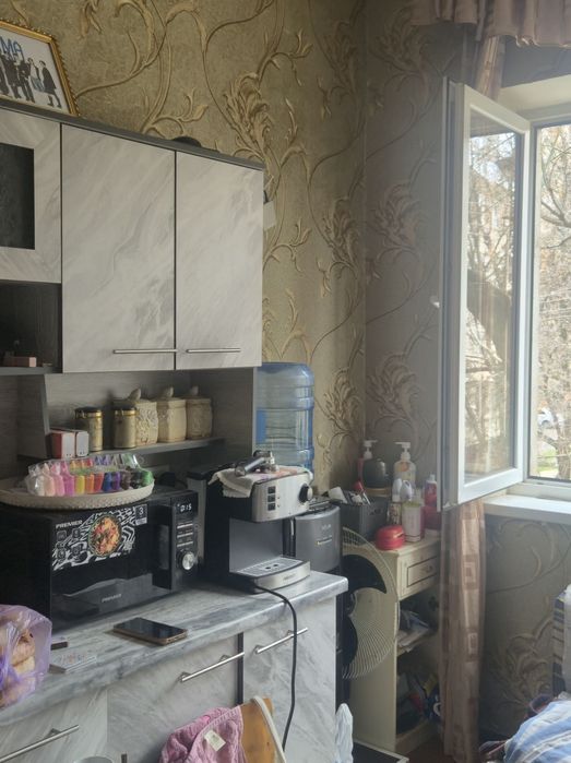 Срочно продам 2 ком Юнусабад