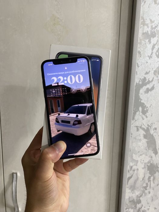 iPhone X sotiladi 256 tali
