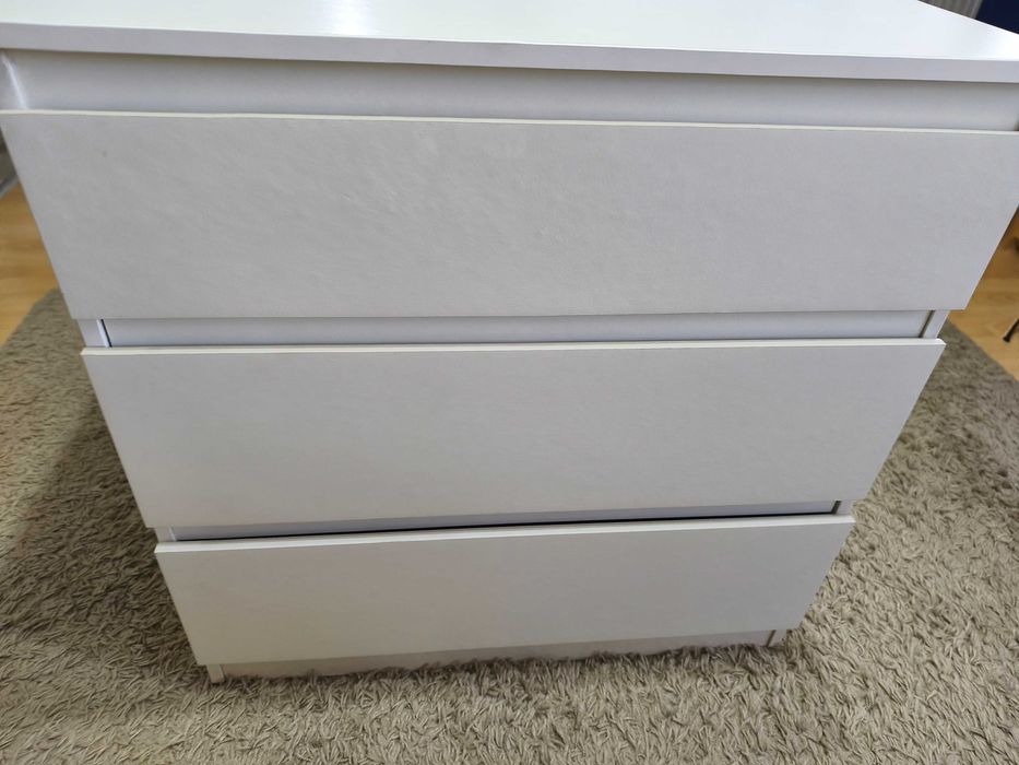 MALM
скрин с 3 чекмеджета